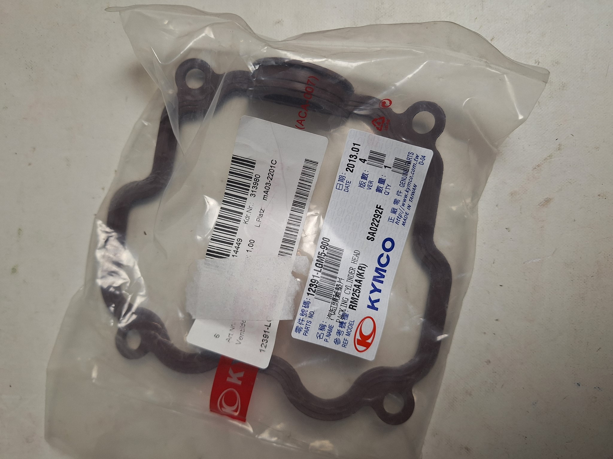 Picture of Kymco  Quannon 125 Sport 124 4T 2007-2014  VENTILDECKELDICHTUNG  12391-LGM5-900